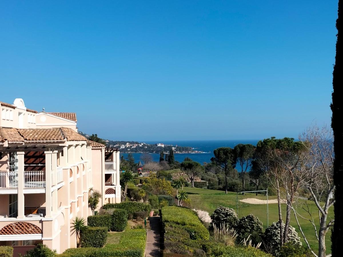 Studio 4P Vue Mer Calme Cap Esterel Сен-Рафаель Екстер'єр фото